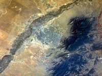 C01H0090.JPG