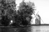P0303416.jpg