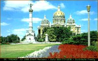 MOINES.GIF