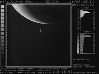 TWOCRESC.GIF