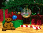 bear_present_balloons_mw.gif