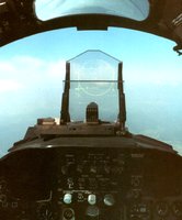 COCKPIT1.GIF