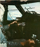 B52_PILO.BMP
